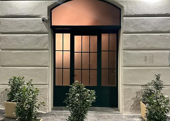 Emme Loft I Green Moon - Urban Stylish Loft